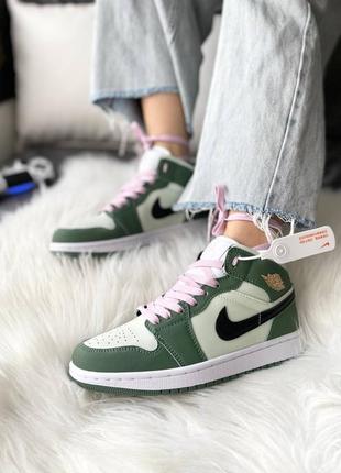 Женские кроссовки nike air jordan 1 retro mid ‘dutch green’ 37-394 фото