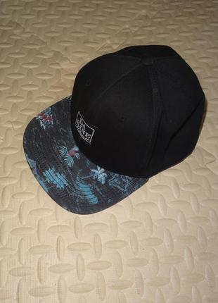 Отличная оригинальная мужская кепка бейсболка от бренда dakine hawaii2 фото