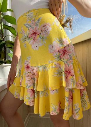 Лёгкая желтая летняя ассиметричная юбка на высокой посадке 1+1=39 фото