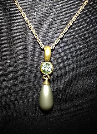 Цепочка ожерелье с подвеской из зеленого кристалла2 фото