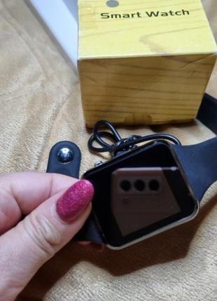 Часы чёрные