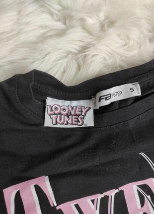 Женская футболка fb sister looney tunes чёрная размер 44 s3 фото