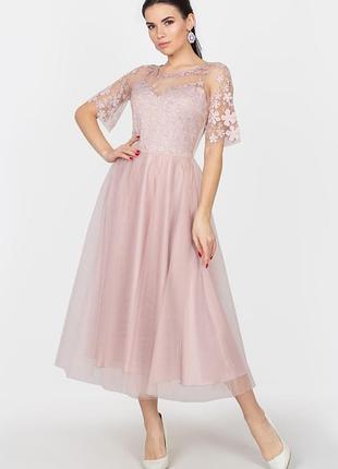 Розовое платье с цветочной вышивкой на выпускной, на свадьбу для подружки невесты