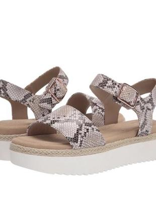 Босоніжки clarks рр.us 10 us 40 1\2\ 26 см