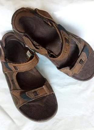 Нові сандалі босоніжки merrell black slate