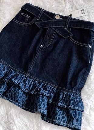 Стильная джинсовая юбка river island с воланом внизу