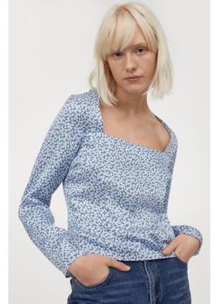 Блакитний квітковий топ h&m, розмір s.