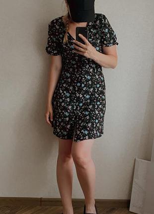 Літні легкі капці