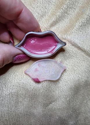 Помада 💄  губы