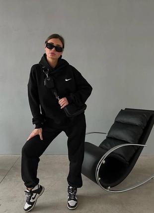 Спортивный костюм2 фото