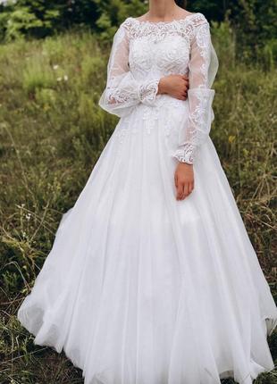 Весільна сукня на 160-170 см8 фото