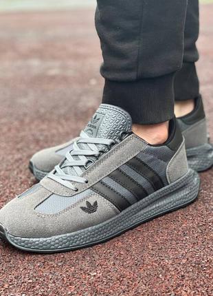 Кросівки чоловічі adidas адідас