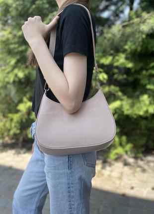 Жіноча шкіряна сумка човник італія 🇮🇹 нова колекція беж пудра