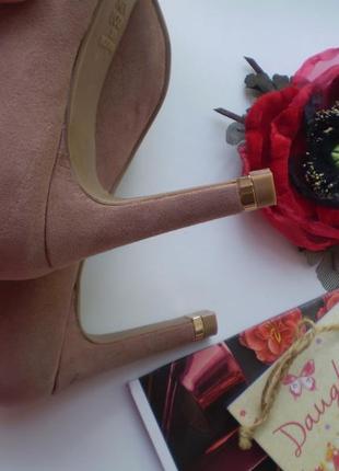 Нові жіночі пудрові туфлі new look 36р., екозамша, нюанс5 фото