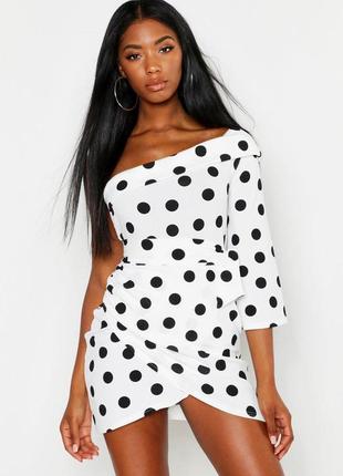 Нарядне плаття в горох на одне плече з бантом  .