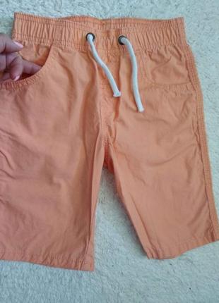 Класні шортики tu. 4 - 5 років. ріст 104 - 110 см.