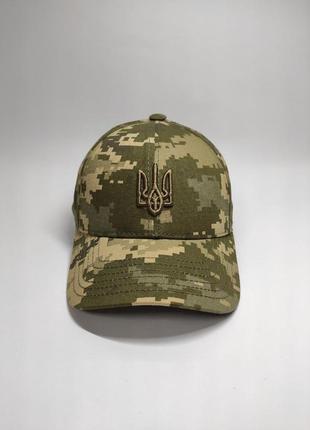 Бейсболка кепка піксель з гербом