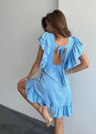 Женское короткое голубое платье с рюшами с открытой спиной в чёрный мелкий горошек с коротким рукавом с м л хл 44 46 48 50 s m l xl4 фото