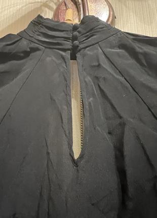 Черная шелковая блуза с открытой спиной от warehouse оригинал3 фото