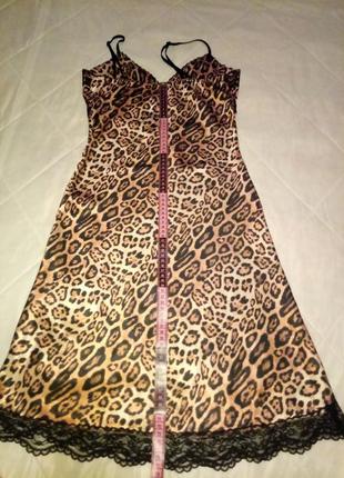 Платье в леопардовый принт5 фото