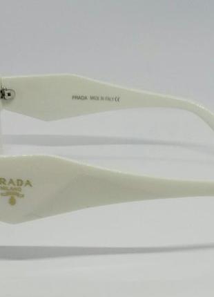 Очки в стиле prada модные женские солнцезащитные очки линзы чёрные в белой глянцевой оправе3 фото