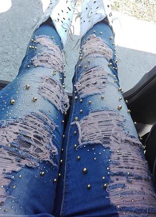 ✅ рвані джинси в наявності р. н. 25-26, джинсі б\у піт 36 см тягнеться на 39 . побіди 43 см тягнеться