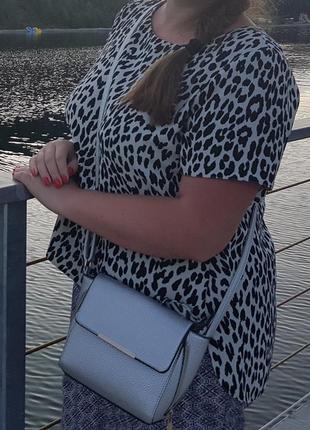 Сумка срібного кольору 2