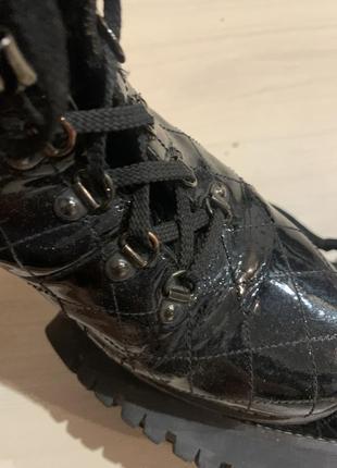 Чорні лакові черевики півчобітки ботильйони7 фото