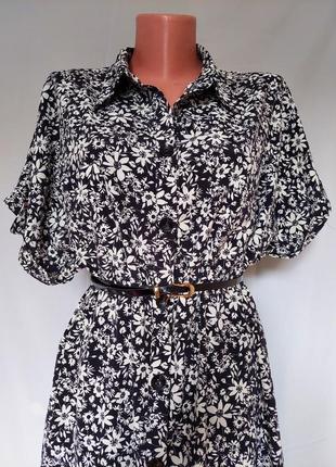 Черное рубашечное платье на пуговицах в белый цветочный принт george(размер 16-18)10 фото