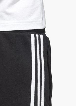 Шорти чоловічі adidas 3-stripes originals dh57989 фото