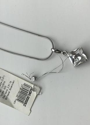 Подвеска кулон из серебра с камнем swarovski