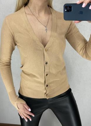 Песочная кофта на пуговицах. amisu. размеры хс, с, хл.