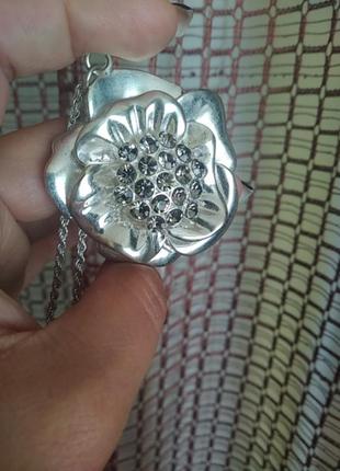 Підвіска ланцюжок і кулон квітка з кристалами метал під срібло7 фото
