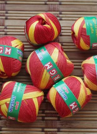 Моток ритуальной нити . пуджа индия