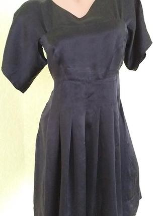 Стильне плаття зі складками шовк  чорне savage2 фото