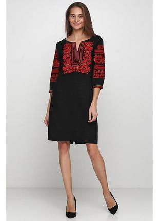 Стильне лляне вишите плаття, розміри 44, 48