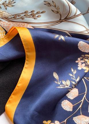 Шейный платок маленький шелковый голубой с синим 53*53 см8 фото