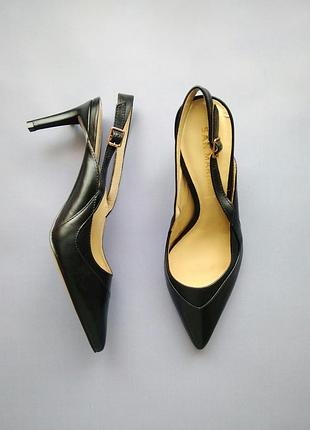 Босоніжки vubina san marina нат.шкіра 38р.