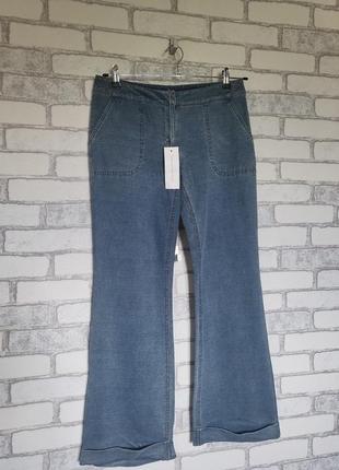 Легкі трикотажні джинси кльошу