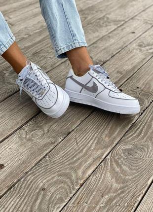 Кросівки жіночі nike air force 1 white reflective 3