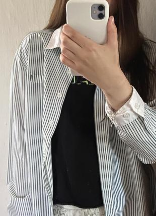Жіноча сорочка в смужку