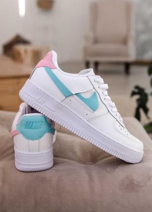 Кросівки жіночі nike air force 1 lx wmns white pink blue

/ женские кроссовки найк аир форс