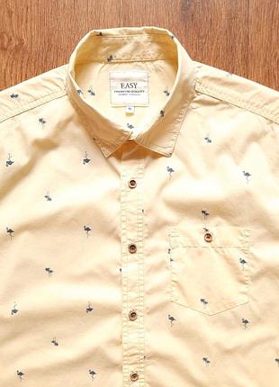 Теніска світло-жовтий пастельний easy (англія) m, s з дрібним принтом