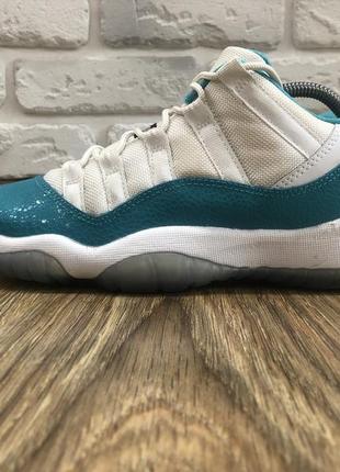 Кроссовки nike air jordan 11 xi retro low