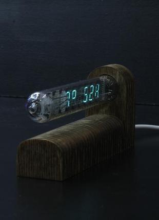 Nixie clock часы на вакуумно-люминесцентной лампе ив-18 , wi-fi clock2 фото