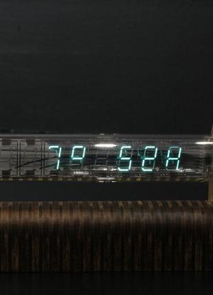 Nixie clock часы на вакуумно-люминесцентной лампе ив-18 , wi-fi clock4 фото