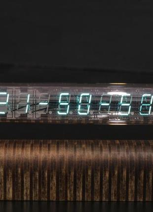 Nixie clock часы на вакуумно-люминесцентной лампе ив-18 , wi-fi clock