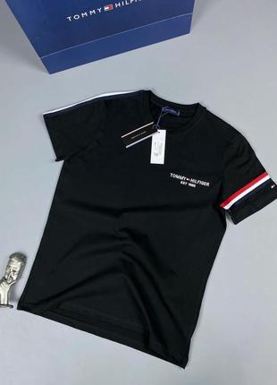 Футболка  tommy hilfiger