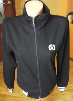 Спортивная кофта фирмы wonderful the best
