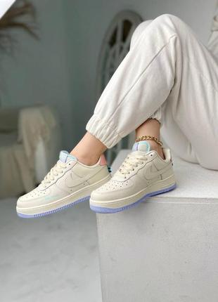 Кросівки жіночі nike air force 1 utility cream2 фото